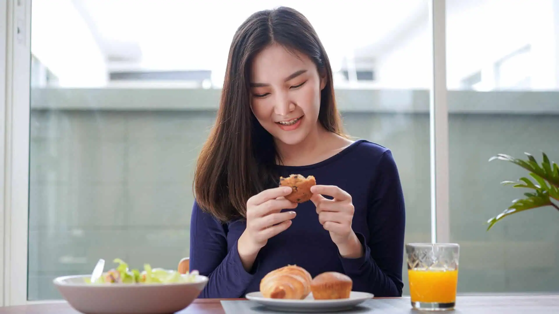 clean eating simple partnered with mango juice