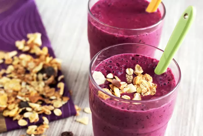 Smoothies for Kids - Purple Acai and Cabbage Smoothie