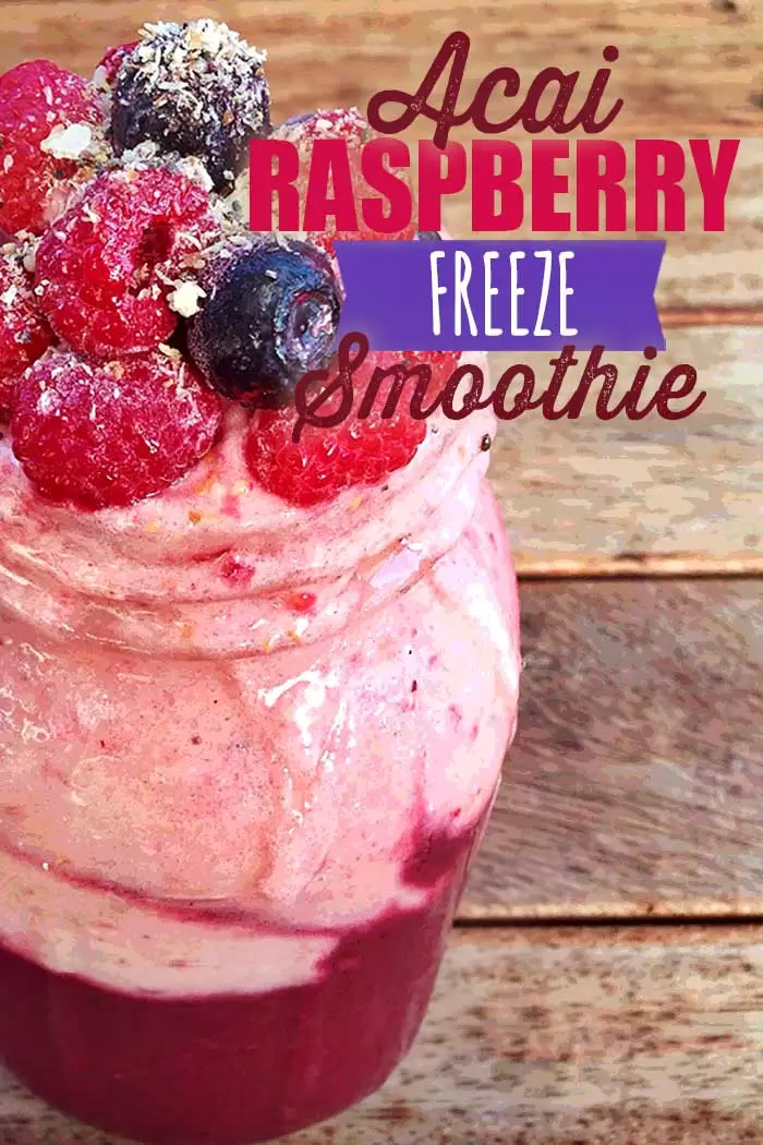 Acai Raspberry Smoothie Recipe #acaismoothie #acairecipes #2layersmoothie #breakfastsmoothie #blenderbabes
