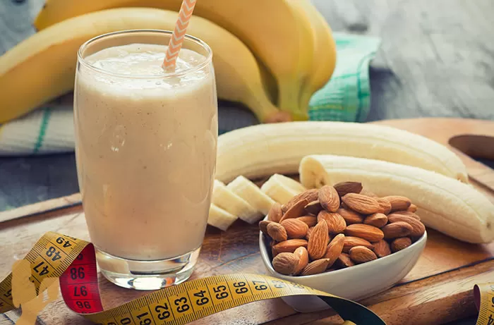 Banana Almond Smoothie