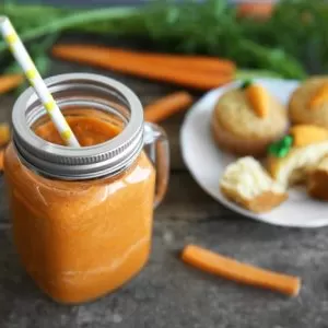 Carrot Cake Protein Smoothie