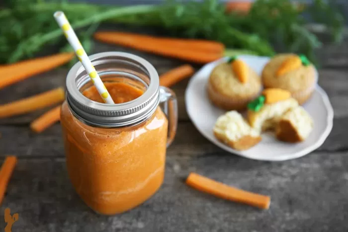 Carrot Cake Protein Smoothie