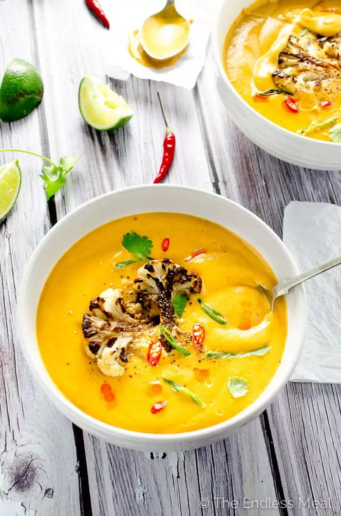 Easy Blendtec and Vitamix Soup Recipes That You Can Make In Any Blender Coconut Curried Cauliflower Soup