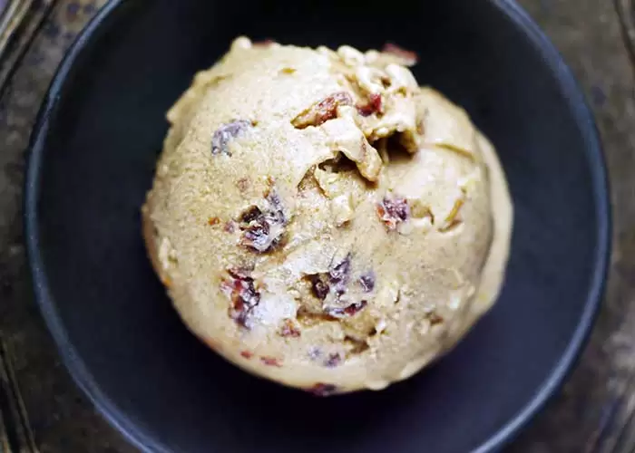 Blendtec and Vitamix Ice Cream Recipes | Dairy Free Almond Butter Ice Cream