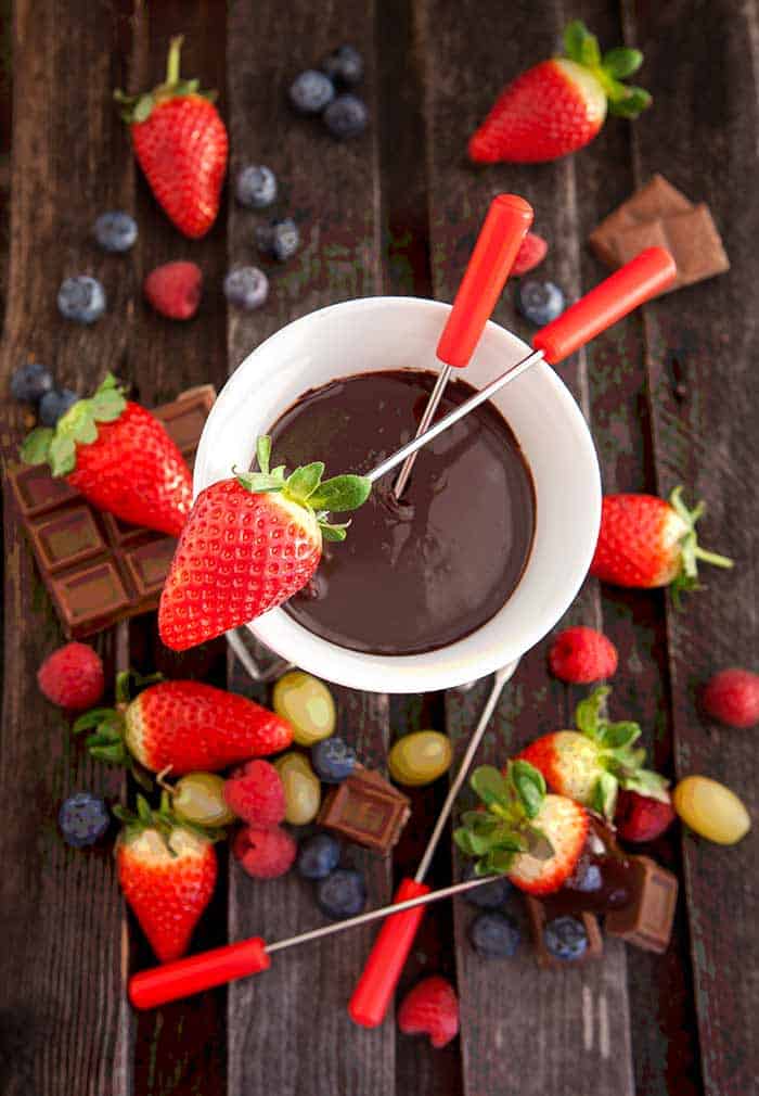 Easy Vegan Dark Chocolate Raspberry Fondue Blender babes