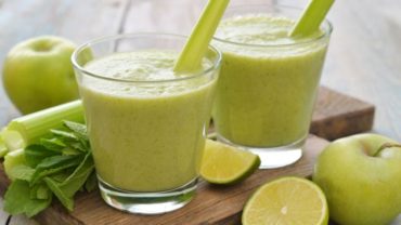 Dr. Oz 3 Day Detox Lunch Smoothie by @BlenderBabes
