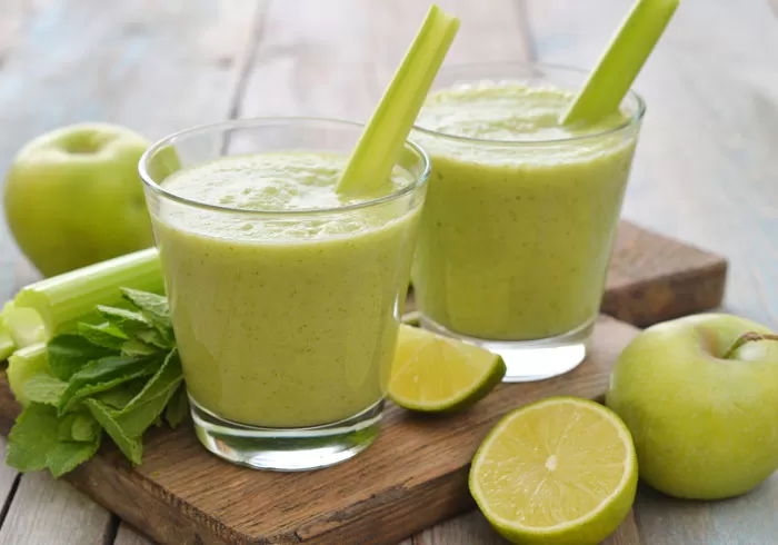 Dr. Oz 3 Day Detox Lunch Smoothie by @BlenderBabes