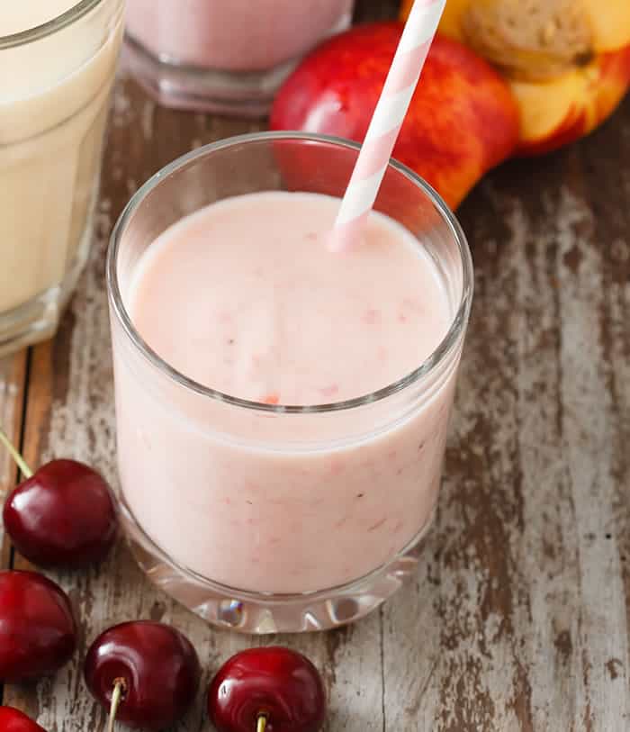 Dr Oz The Pits Peach Cherry Smoothie Recipe via @BlenderBabes