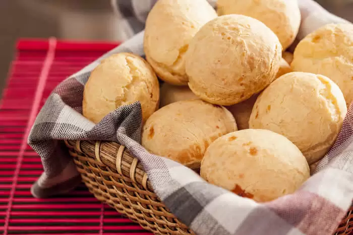 Gluten-free brazilian cheese bread recipe pao de queijo