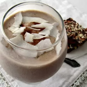 Blended Iced Mocha Frappe Recipe by @BlenderBabes