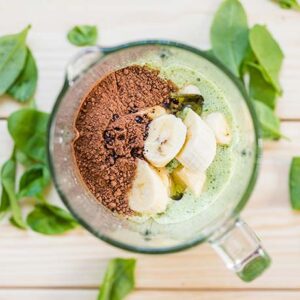 Mint Chocolate Green Smoothie with Essential Oils