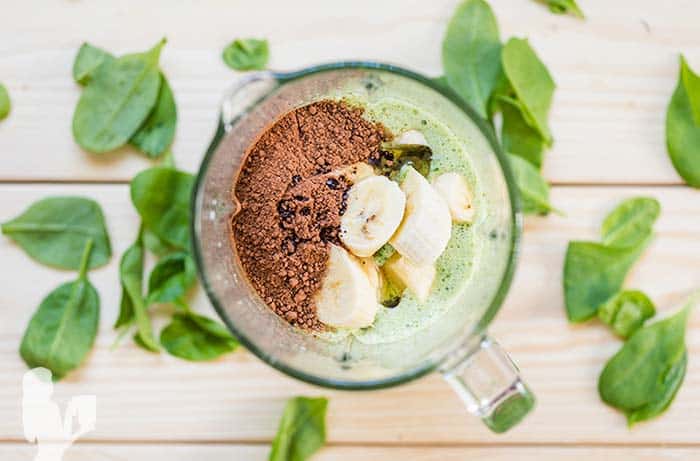 Mint Chocolate Green Smoothie with Essential Oils