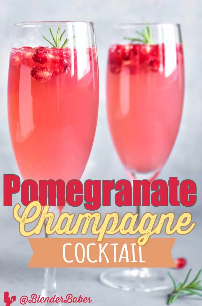 Pomegranate Champagne Cocktail by @BlenderBabes #champagnecocktails #pomegranaterecipes #pomegranate #holidaycocktails #blenderbabes