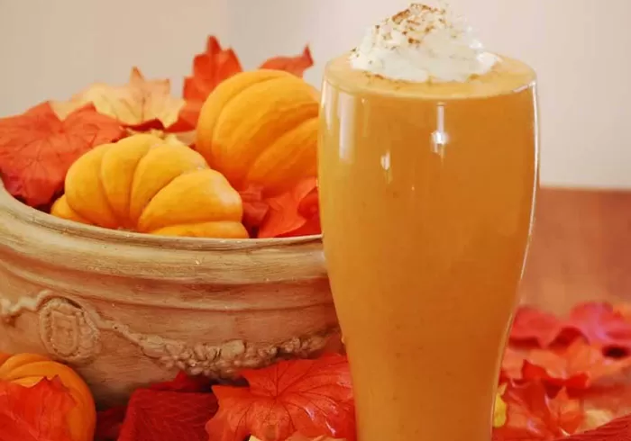 Protein Packed Pumpkin Peanut Butter Smoothie by @BlenderBabes