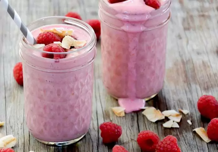 Vegan Smoothies That Taste Like Milkshakes - Raspberry Coconut Smoothie