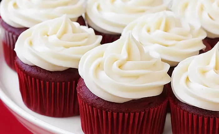 Red-Velvet-Cupcakes