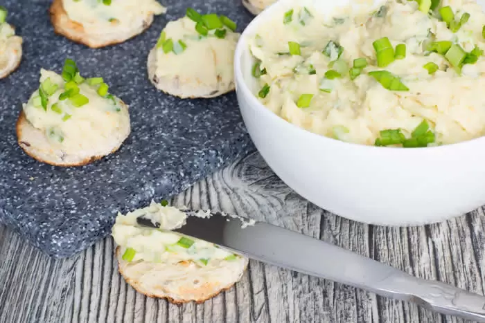 Smoky Cauliflower and White Bean Dip