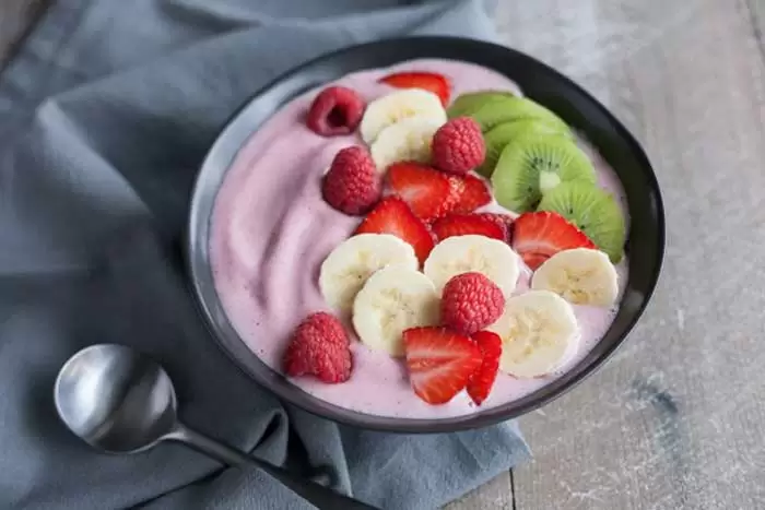 Smoothies for Kids - Strawberry Banana Smoothie