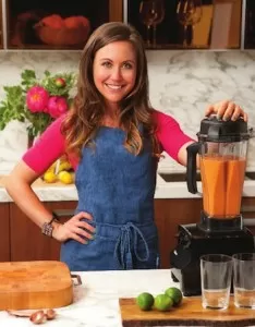 7 Superfood Smoothie Principles from Julie Morris