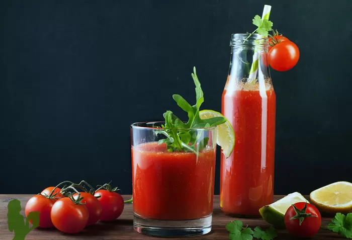 Better Than V8 Tomato Salad Smoothie Recipe by @BlenderBabes