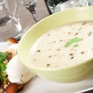 Copycat Campbells Cream of Mushroom Soup Vegan