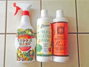 DIY Natural Fruit and Veggie Wash Spray + Soak (3 Recipes)