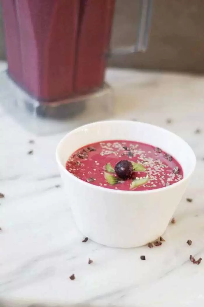 Smoothie Recipes for Kids - Very Berry Smoothie Bowl