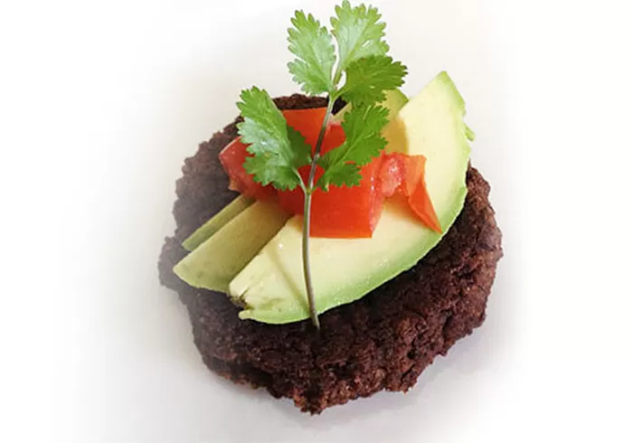 Zesty Chipotle Black Bean Cakes made in your Blendtec or Vitamix by @BlenderBabes