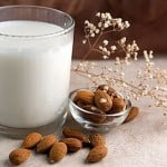 Almond milk substitute in a blendtec or vitamix blender by @BlenderBabes