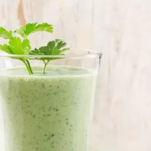 Dr. Oz Sexy Cilantro Green Smoothie by @BlenderBabes