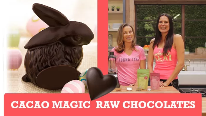 Raw Vegan Chocolate Candy Recipe with Philosophie Superfoods Cacao Magic via @BlenderBabes #chocolatecandy #candyrecipe #rawchocolate #veganchocolate #blenderbabes