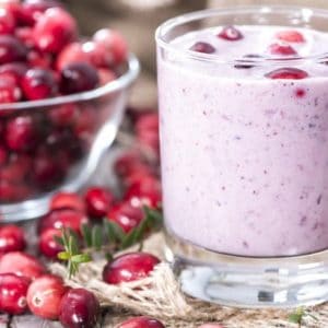 Cranberry Juice Smoothie Recipe to Prevent UTI by @BlenderBabes