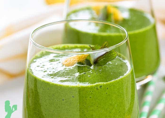 Detox Mint Smoothie Recipe by @BlenderBabes