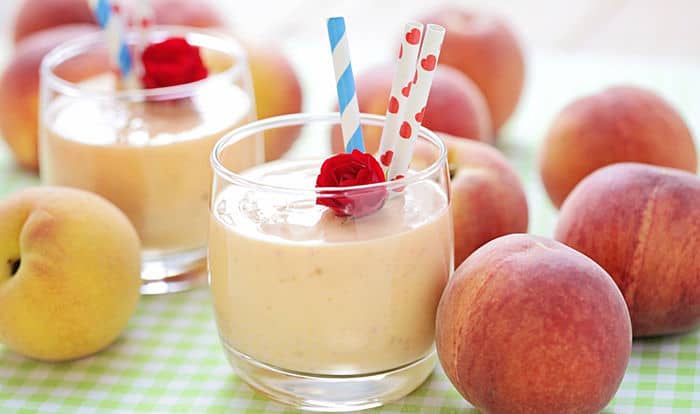 Dr. Oz Peach Apple Cobbler Smoothie Recipe via Blender Babes