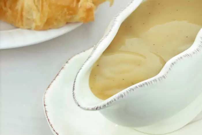 gluten-free-vegan-gravy