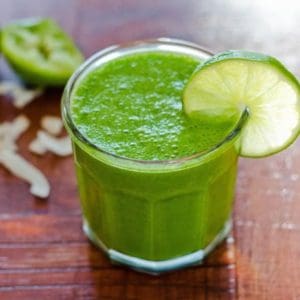 Vegan Vanilla Lime Green Smoothie Recipe by @BlenderBabes